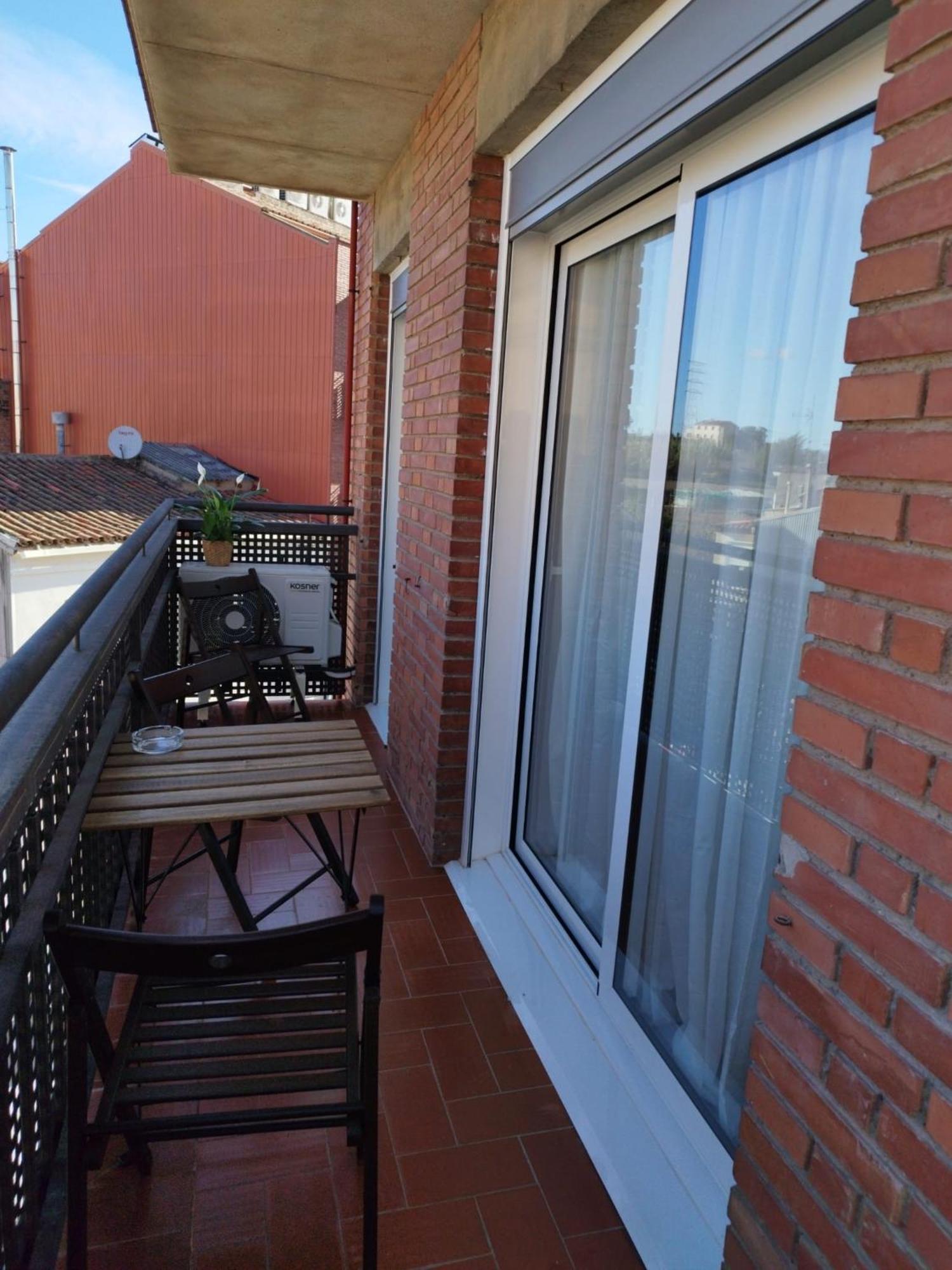 Apartaments Ixa Manresa Buitenkant foto