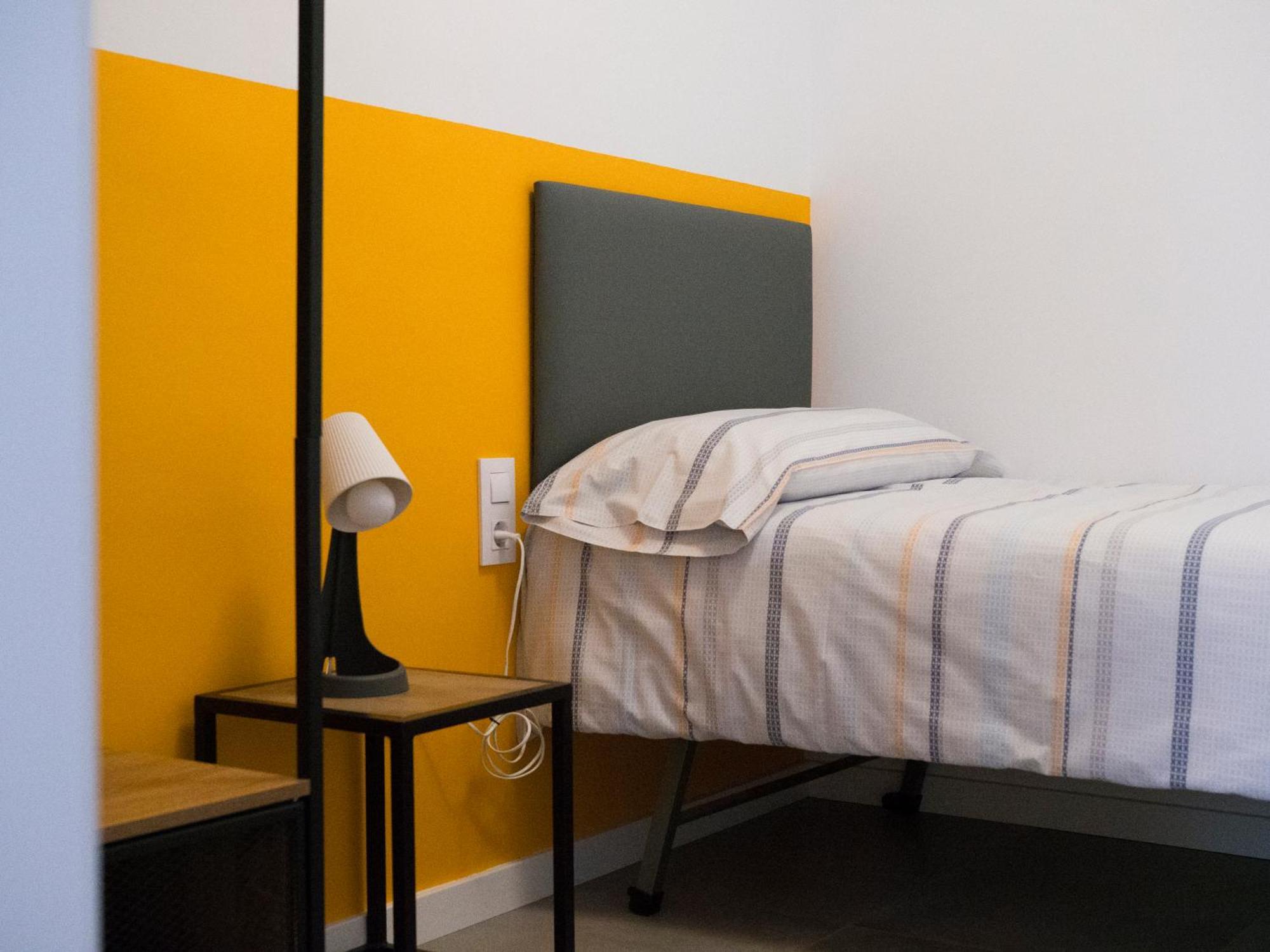 Apartaments Ixa Manresa Buitenkant foto