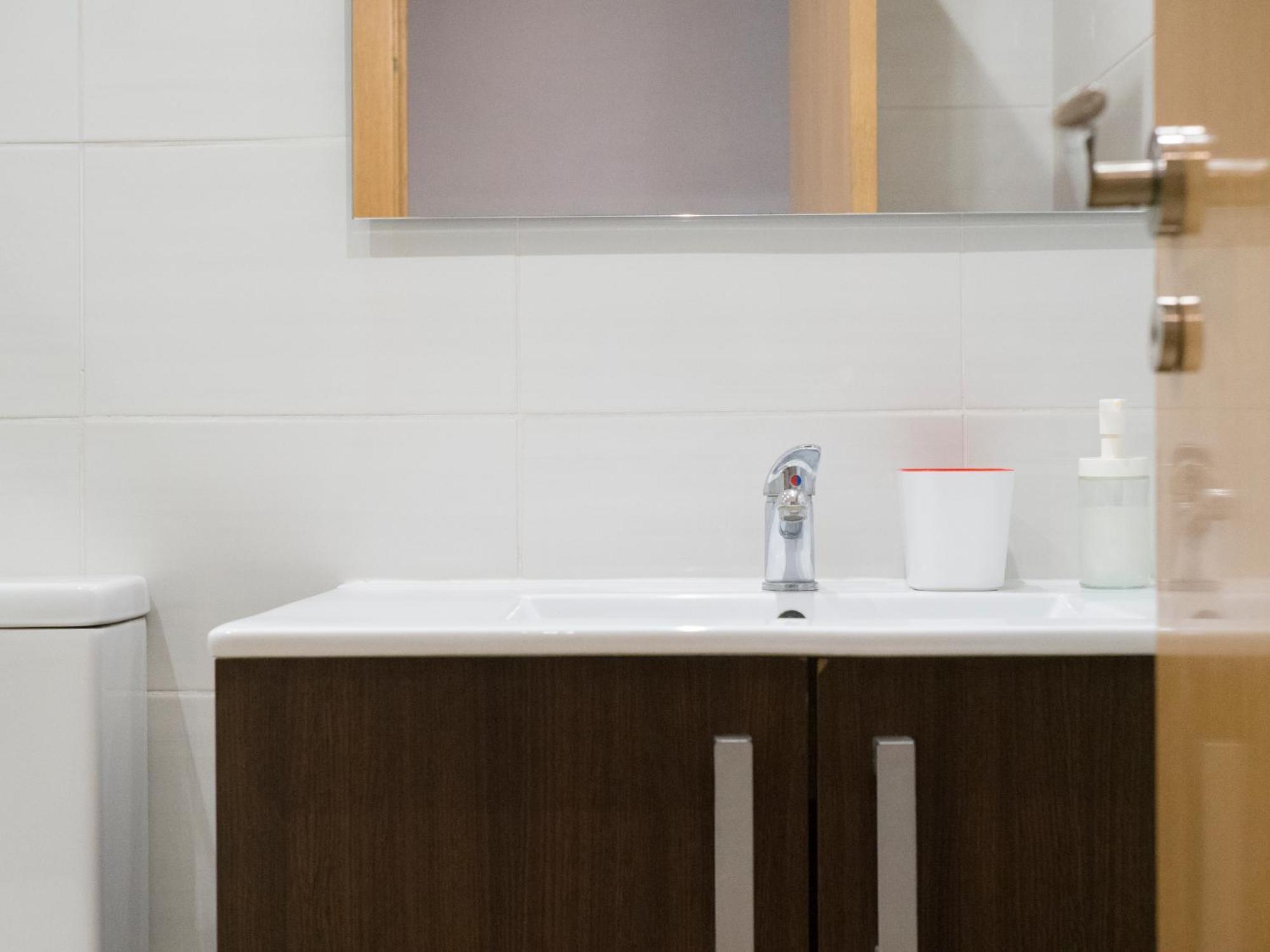 Apartaments Ixa Manresa Buitenkant foto