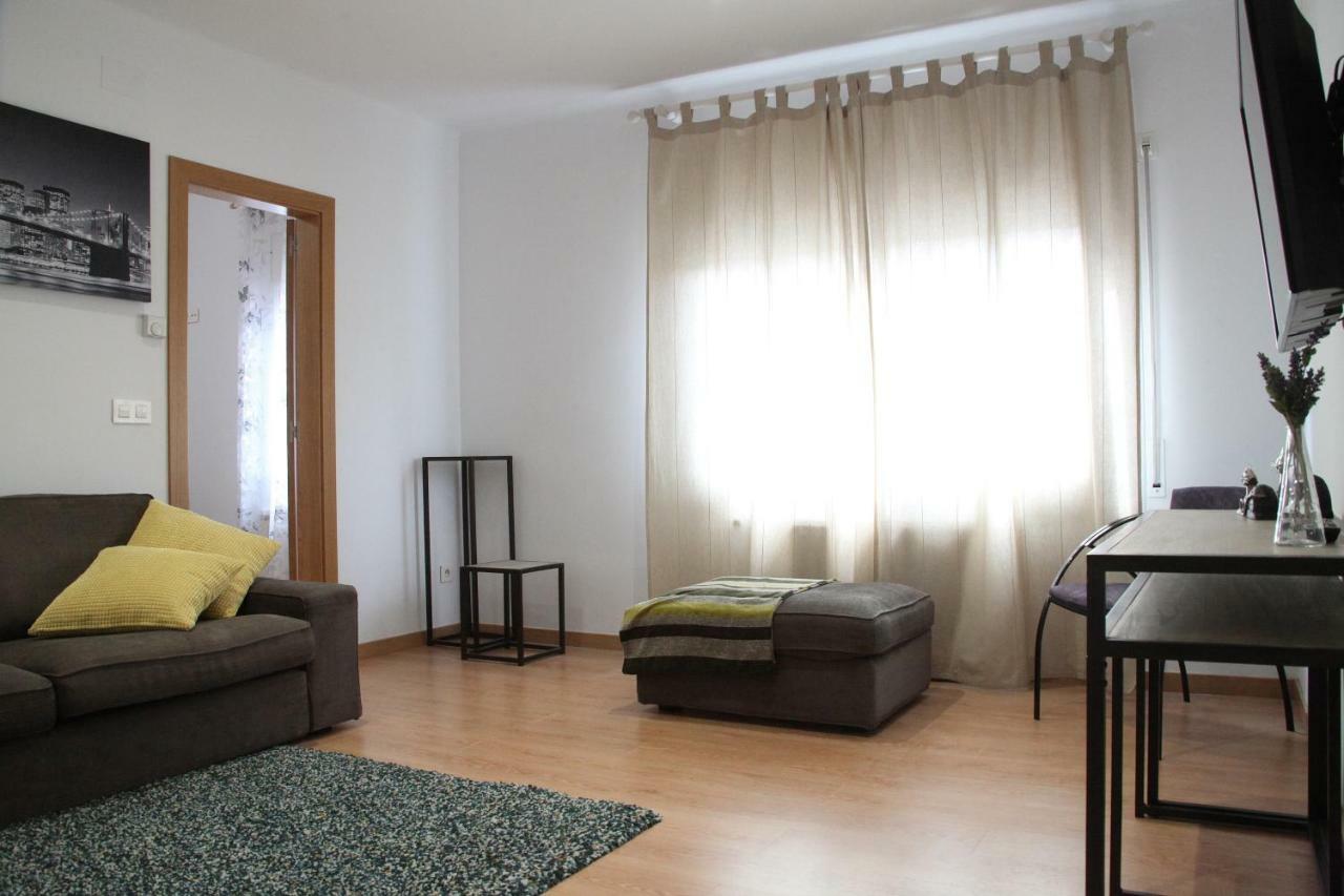Apartaments Ixa Manresa Buitenkant foto