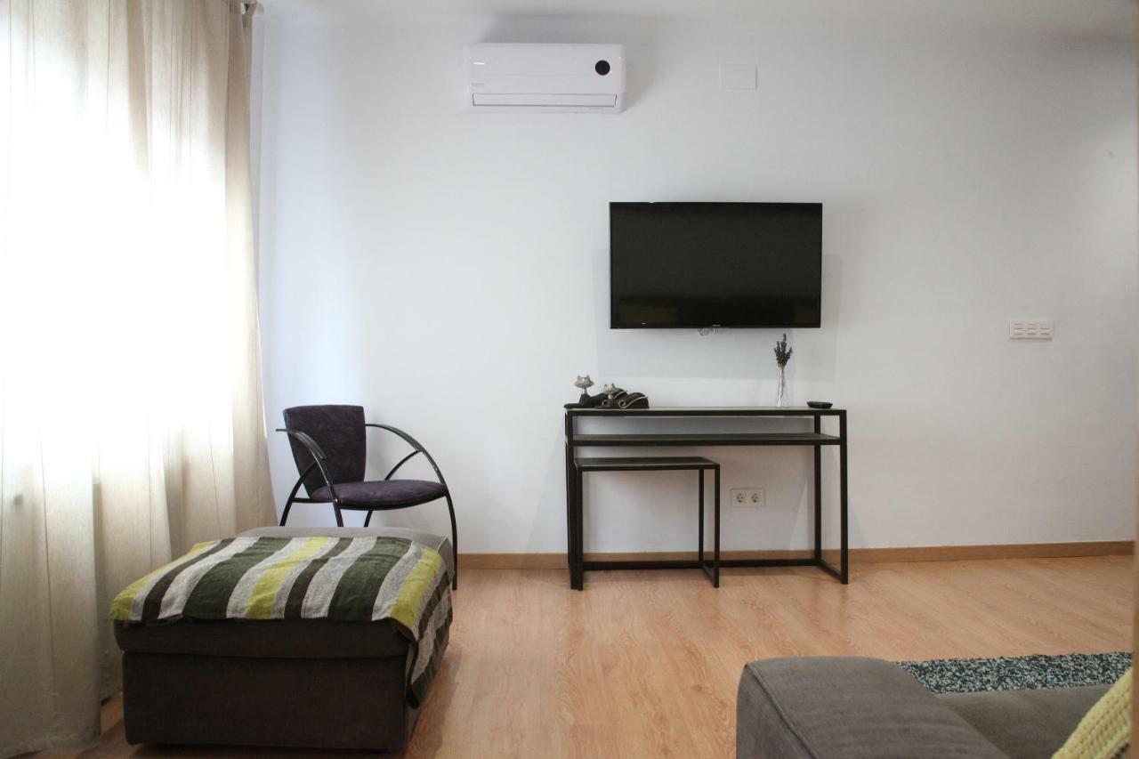 Apartaments Ixa Manresa Buitenkant foto