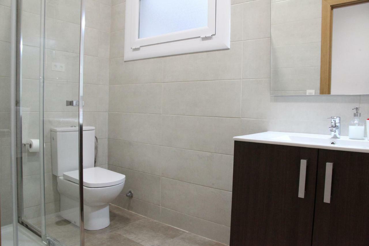 Apartaments Ixa Manresa Buitenkant foto